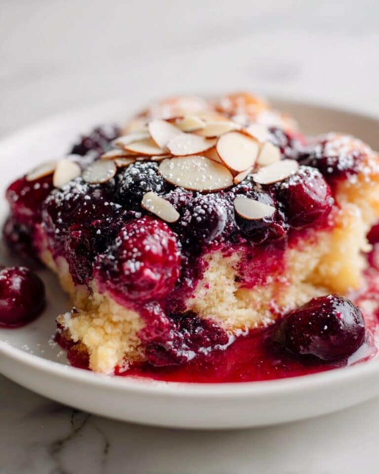 Easy Baked Berry Dump Cake Recipe